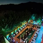 호텔 Vila Toscana 티라나